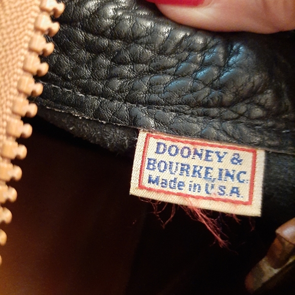 Pre-owned D&B bag & wallet - Picture 13 of 16